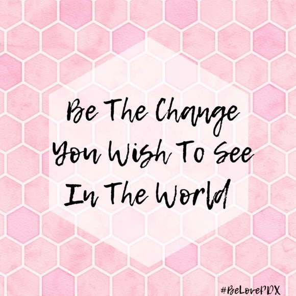 ❤️Operation Holiday Hope is NOW❤️ Your Purchase LITERALLY makes a difference - Picture 2 of 11